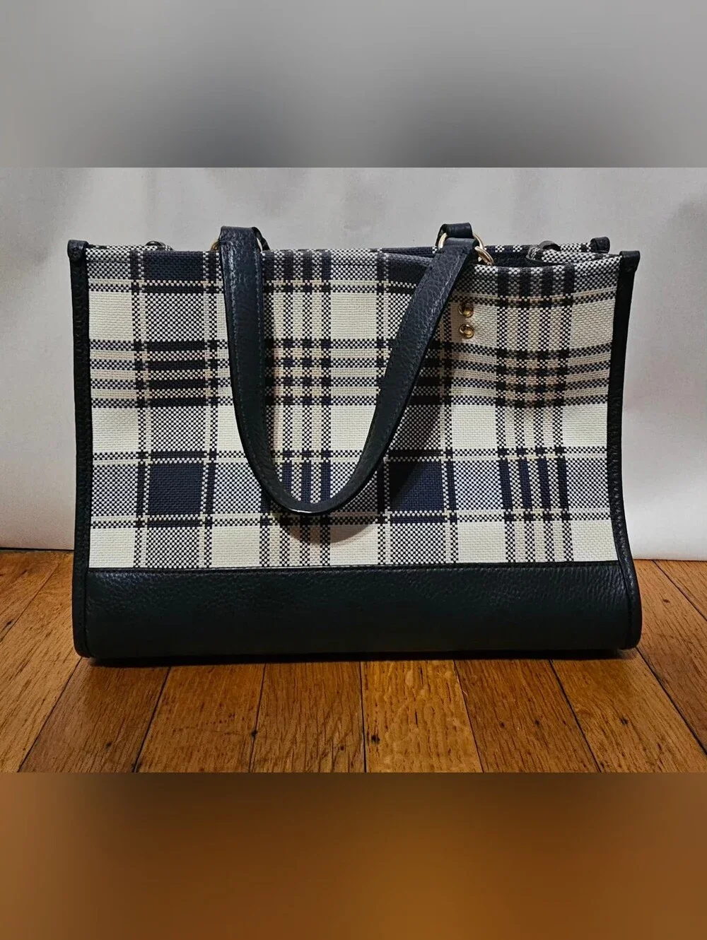 COACH Dempsey Tote 22 Garden Plaid Midnight Navy Cream Crossbody Bag C8201